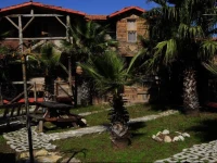 Kadirs Family House 