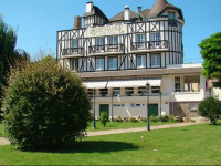 Logis Hostellerie Saint Pierre