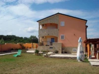 Villa Orange 3*