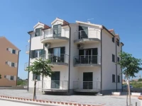 Villa Srima 3*