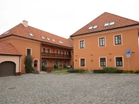 Octarna 4*