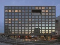 Radisson Blu Hotel Zurich Airport 4*