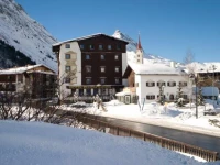 Fluchthorn 4*