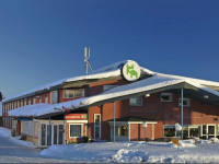 Hotel E-10