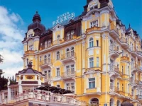 Palace 4*