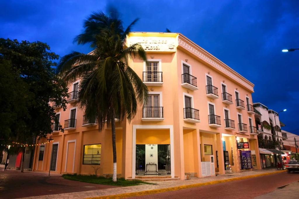 Los Itzaes Hotel Playa del Carmen 4*