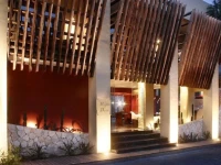 Mosquito Beach Hotel 4*