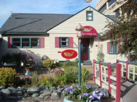 Copper Whale Inn