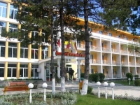 Central 3*