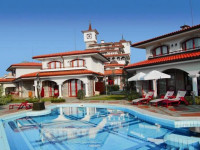 Royal Palace Helena Sands