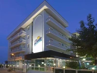 Levante 4*
