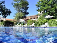 Le Moustier Suites 4*