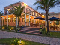Le Belhamy Resort & Spa