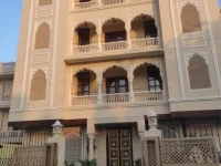Laxmi Palace 3*