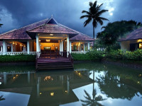 Abad Whispering Palms