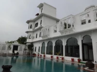 Karohi Haveli 3*