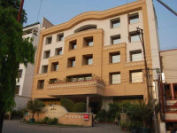 Meraden Grand