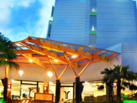Banana Inn Hotel and Spa