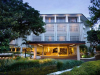 Santika Bandung