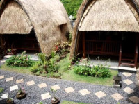 Adi Bungalow
