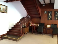 AV Hotel 3*