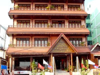 Sengtawan Riverside Hotel