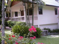 Full Moon Beach Resort