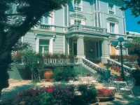 Esedra 3*