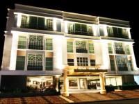 Crown Regency Hotel Makati