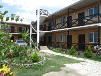 Shale u morya guest house