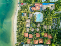 Lazure Resort and Spa