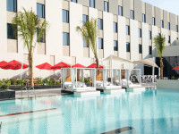  Avani Muscat Hotel &amp; Suites