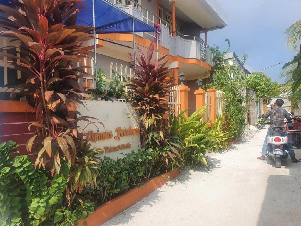 Finimas Residence 3*