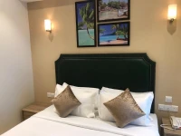 Hotel Flora 3*