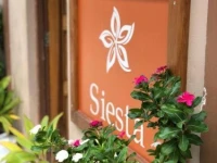 Siesta Inn at Maafushi 3*