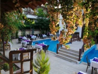Agon Hotel 3*