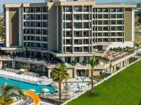 Holiday Garden Resort 5*