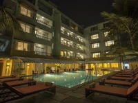 SILVER SHELL RESORT 