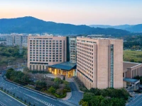 SWISSOTEL GUANGZHOU 5*