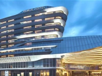 THE QUBE HOTEL SHANGHAI HONGQIAO 5*