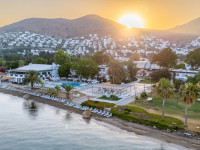 LADONIA HOTELS LUNA BEACH