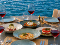 MARE DELUXE RESIDENCES & VILLAS