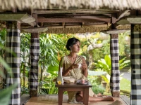LUMBUNG SARI HOTEL 3*
