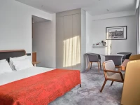 Пана Вайт / Pana White Moscow hotel (ex. Holiday Inn Express Moscow Baumanskaya) 3*