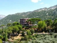 Douma Hotel 3*