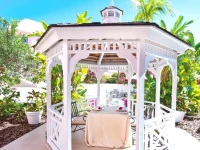 Comfort Suites Paradise Island 3*