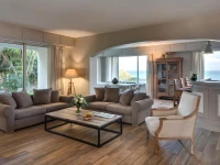 Villa LArche 4*
