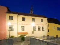 Penzion Cerny Orel / U Černého orla 4*