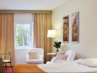 Ariston Hotell 3*