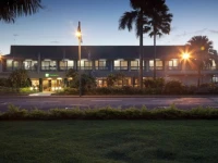 Holiday Inn Suva 4*